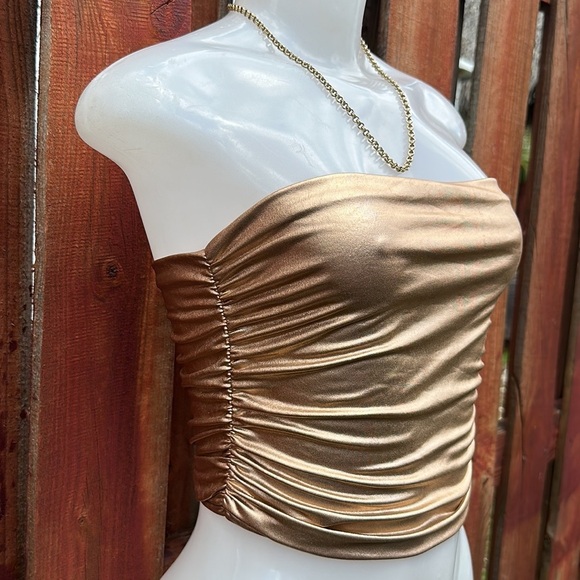 Fashion Nova Gold Strapless Ruched Tube Top Size S - Picture 4 of 7